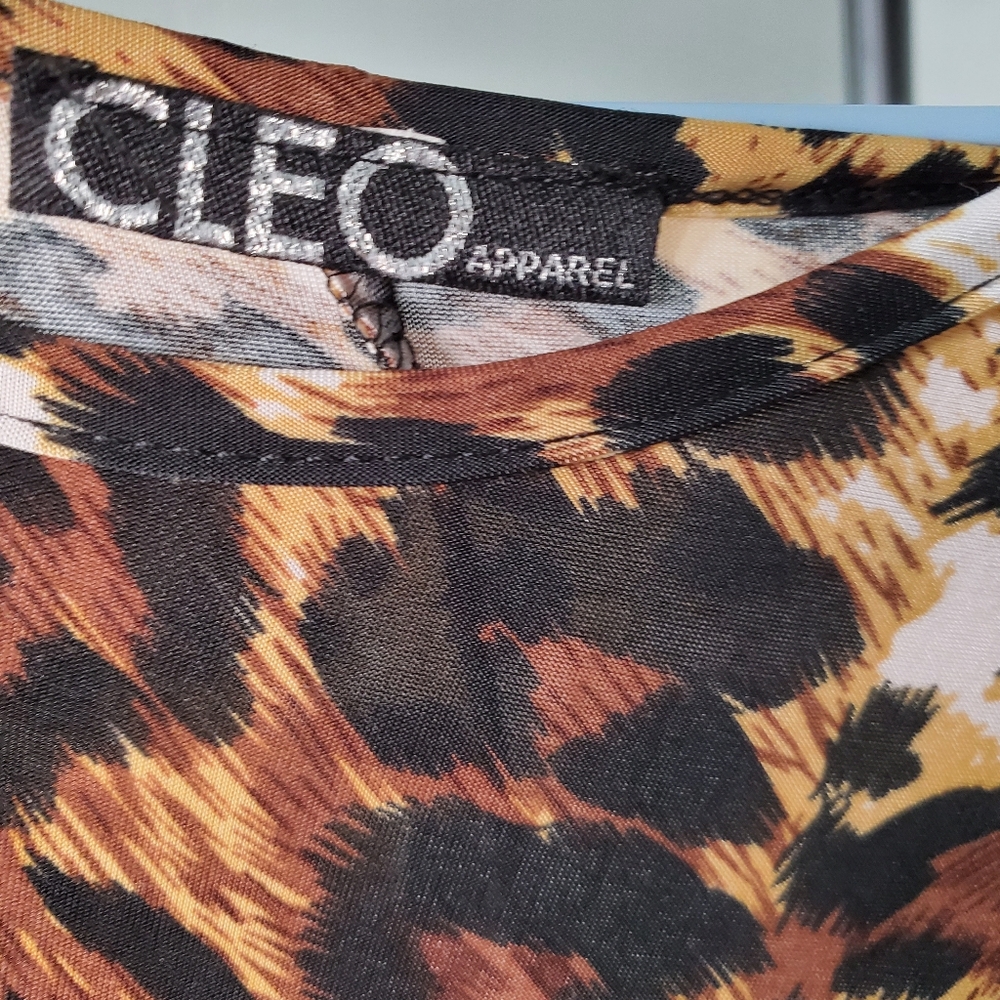 Cleo Wild Patterned Top - Picture 2 of 5